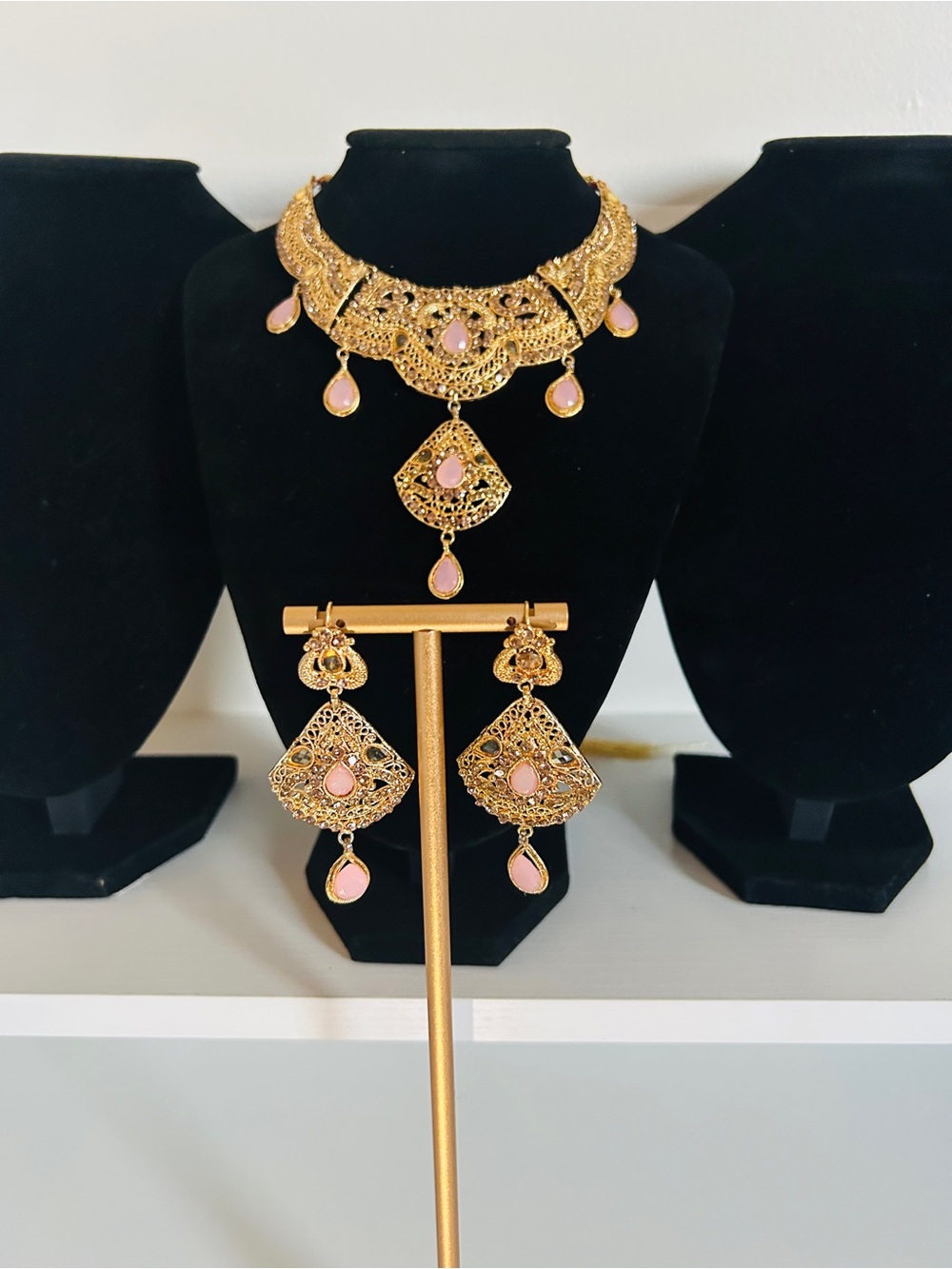 Gold Filigree Necklace & Earrings Set with Pink Stones